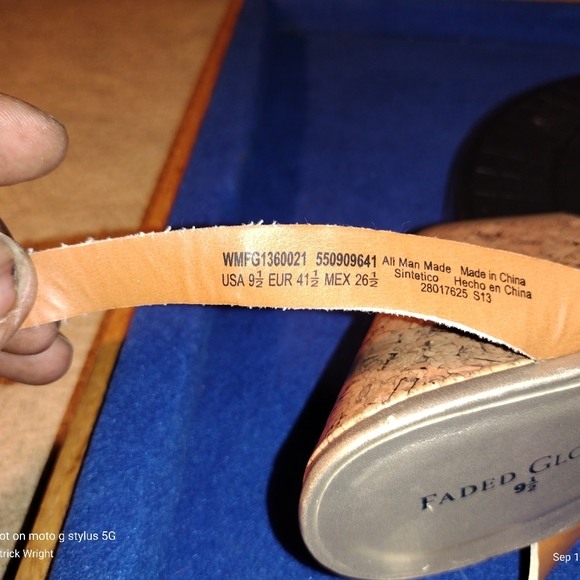 Faded Glory Gold Metallic 4+ Inch Open Toe Platform Heels, Sz. 9.5-US, 41.5-EU - Picture 6 of 9